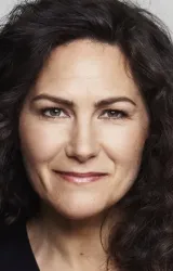 Анна-Сара Кеннеди