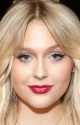 Аливия Элин Линд